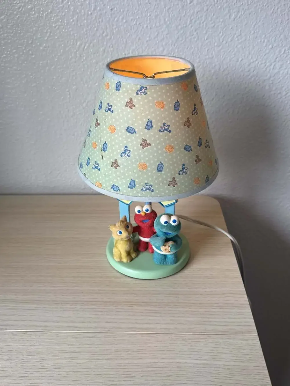 2004 Sesame Workshop Elmo and Cookie Monster Zoo Table Lamp